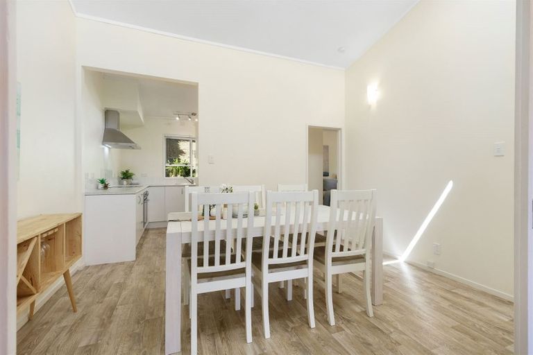 Photo of property in 2/10 Yarrow Place, Papakowhai, Porirua, 5024