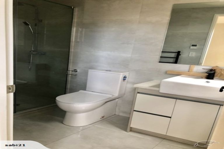 Photo of property in 17 Horsefields Drive, Flat Bush, Auckland, 2019