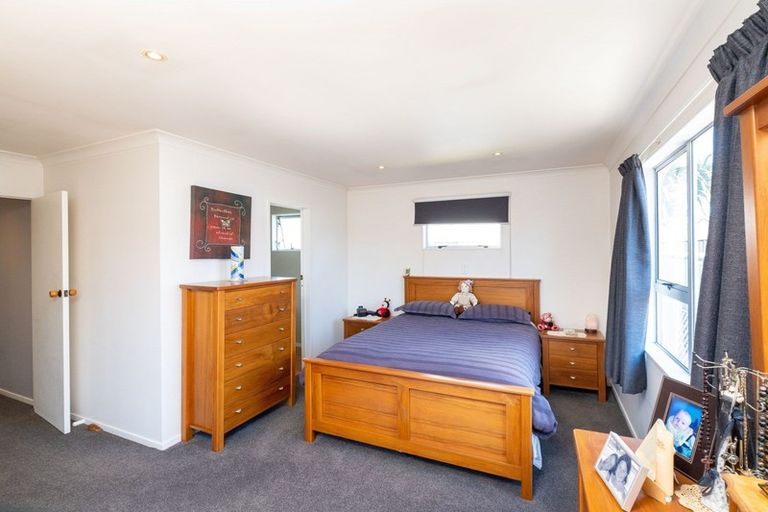 Photo of property in 29 Ryan Crescent, Greenmeadows, Napier, 4112