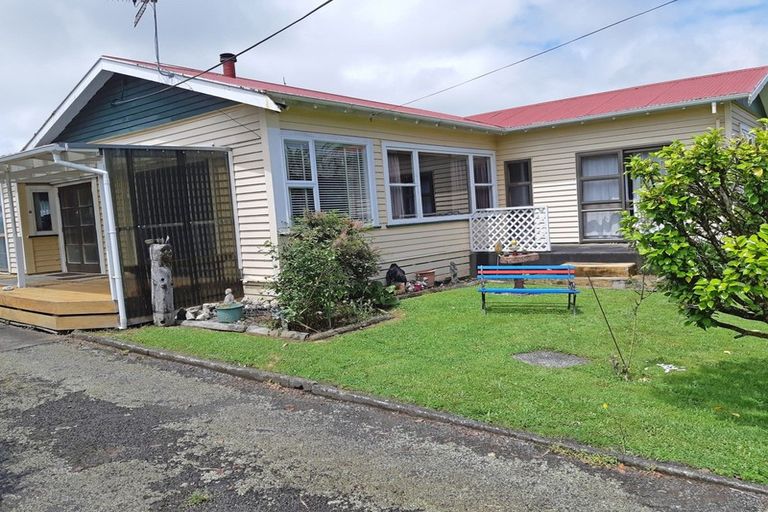 Photo of property in 223 Main Street, Pahiatua, 4910