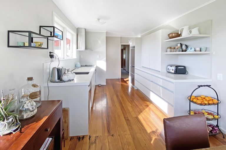 Photo of property in 16 Poplar Lane, Kerikeri, 0293