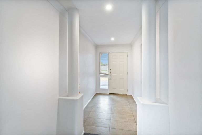 Photo of property in 24 Masefield Drive, Rolleston, 7614