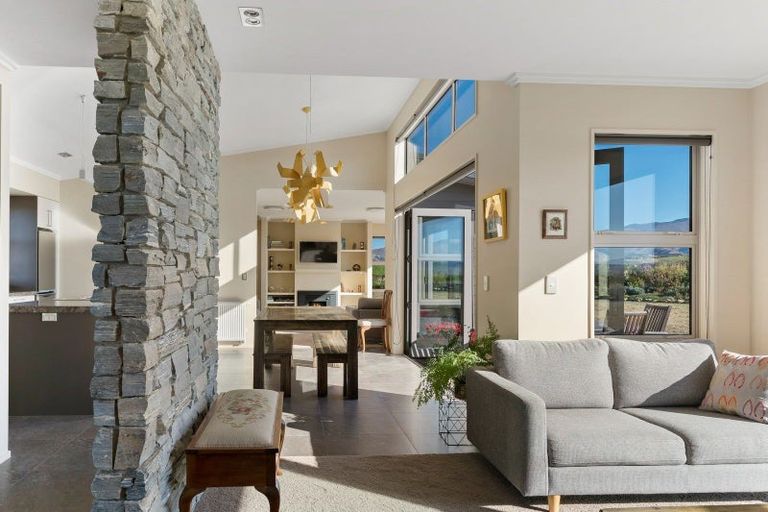 Photo of property in 130a Mcarthur Road, Springvale, Alexandra, 9391