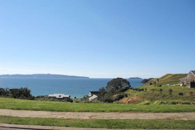 Photo of property in 33 Ohinau Drive, Opito Bay, Whitianga, 3592