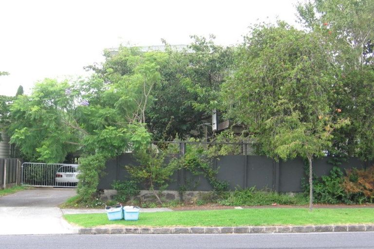 Photo of property in 7 Linwood Avenue, Mount Albert, Auckland, 1025
