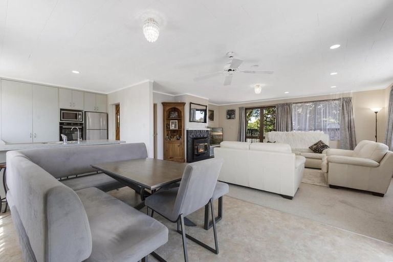 Photo of property in 48 Chaucer Street, Leamington, Cambridge, 3432