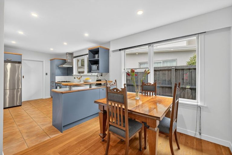 Photo of property in 194 Racecourse Road, Sockburn, Christchurch, 8042