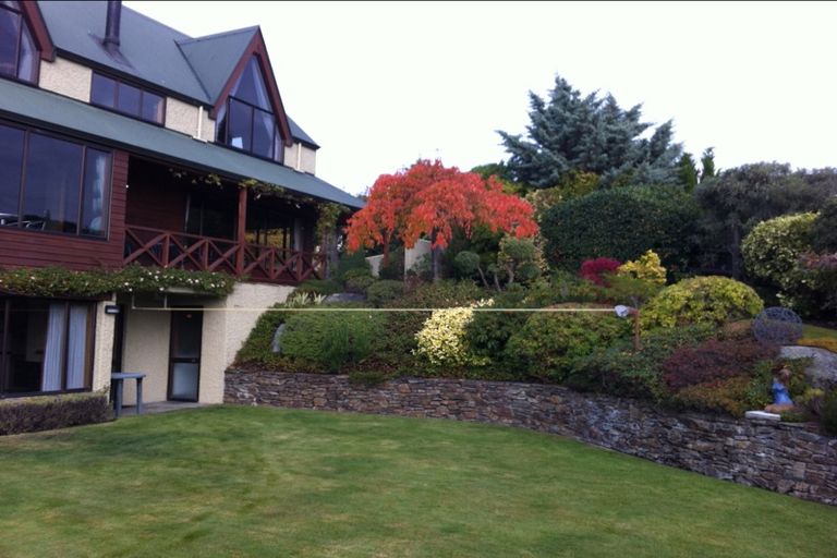 Photo of property in 5 Burnett Place, Lake Tekapo, 7999