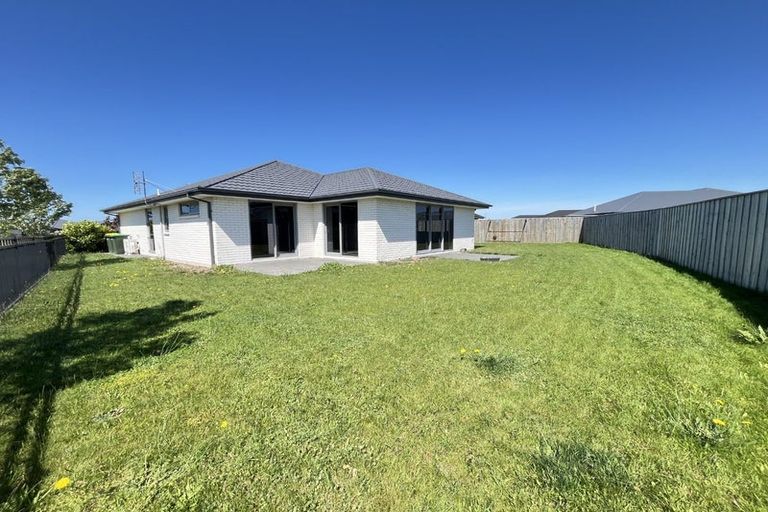 Photo of property in 19 Geldard Drive, Rolleston, 7615