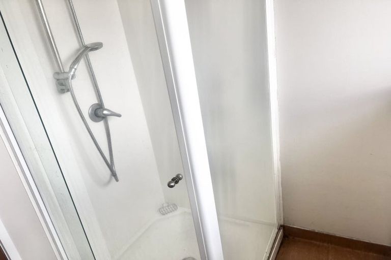 Photo of property in 9 Marriott Road, Pakuranga, Auckland, 2010