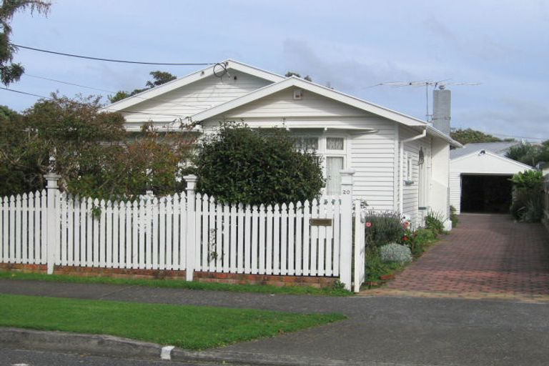 Photo of property in 20 Boulcott Street, Boulcott, Lower Hutt, 5010