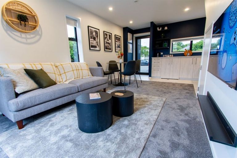 Photo of property in 5/6a Taramea Place, Addington, Christchurch, 8024