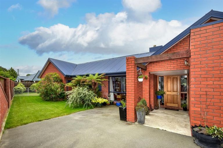 Photo of property in 3 Brooker Place, Kirwee, Darfield, 7571