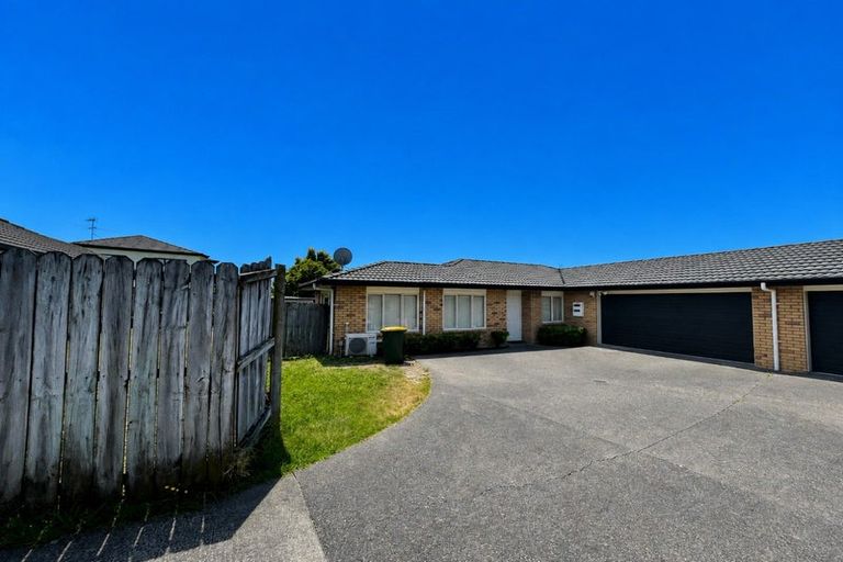 Photo of property in 28 Raphoe Road, Flat Bush, Auckland, 2019