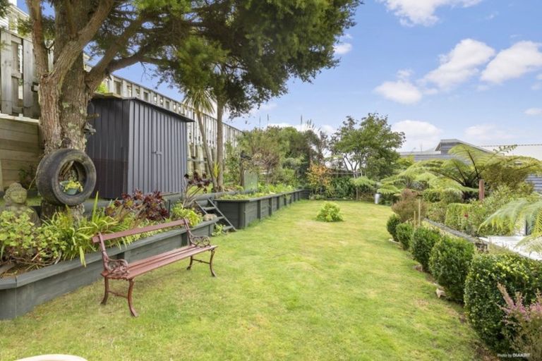 Photo of property in 14 Kilsyth Street, Karori, Wellington, 6012