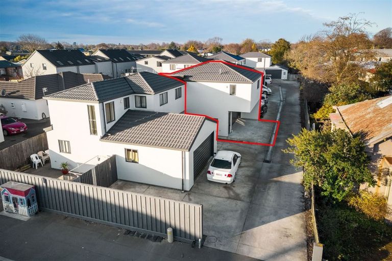 Photo of property in 2/324 Stanmore Road, Richmond, Christchurch, 8013