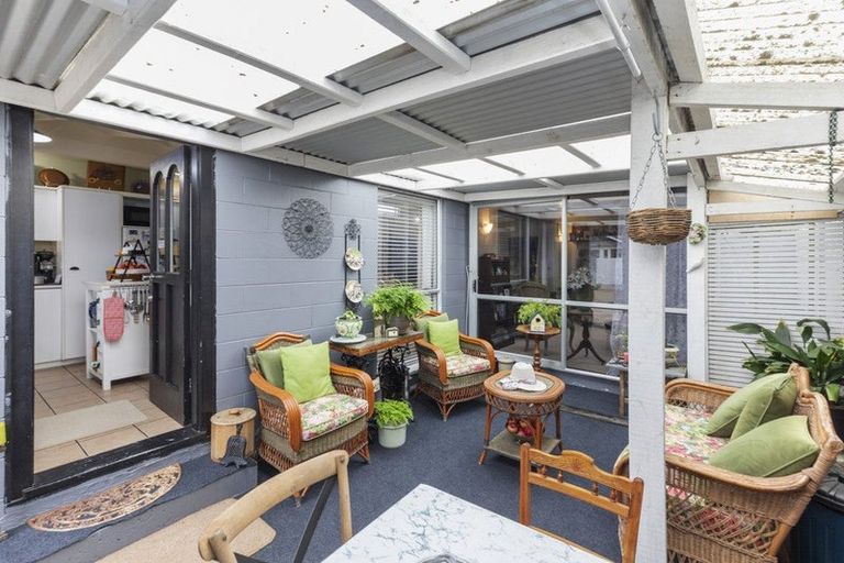 Photo of property in 2/42 Harker Street, Spreydon, Christchurch, 8024