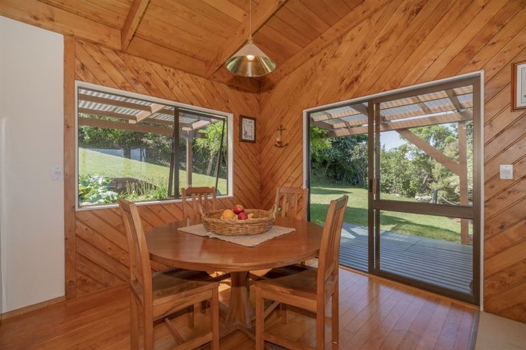Photo of property in 259 Paku Drive, Tairua, 3508