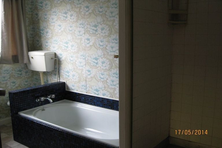 Photo of property in 22 Oban Road, Browns Bay, Auckland, 0630