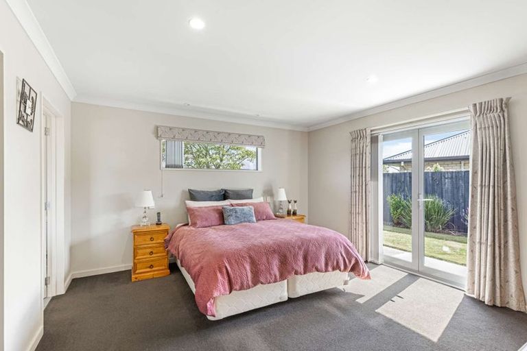 Photo of property in 7 Goldie Place, Rolleston, 7614
