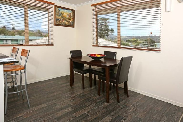 Photo of property in 49a Forest Hill Road, Henderson, Auckland, 0612