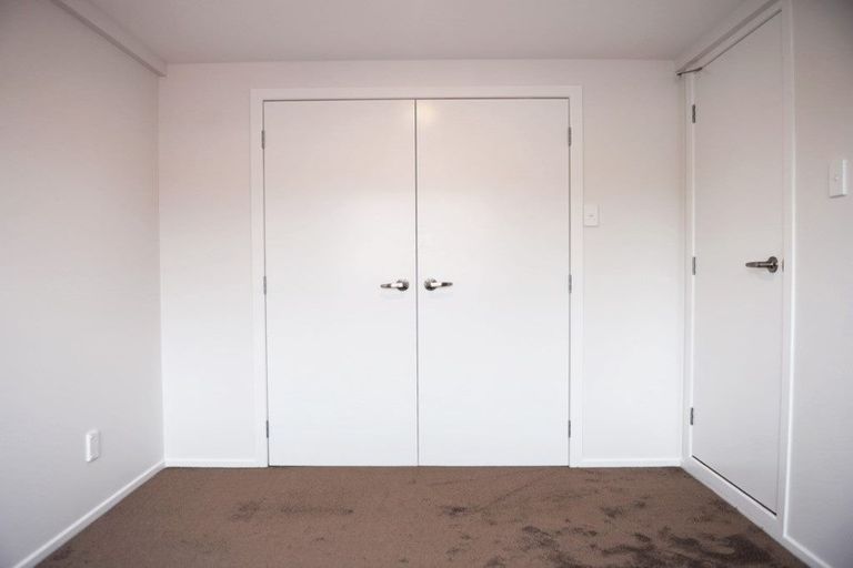 Photo of property in 1/5 Royal Arch Place, Rosehill, Papakura, 2113