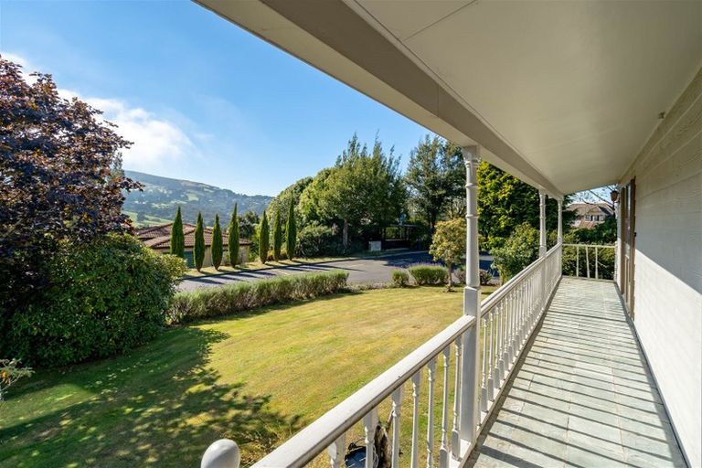 Photo of property in 1 Garden Place, Glenleith, Dunedin, 9010