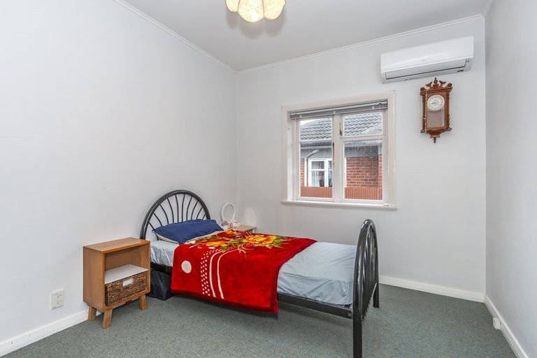 Photo of property in 17 Winsor Crescent, Spreydon, Christchurch, 8024