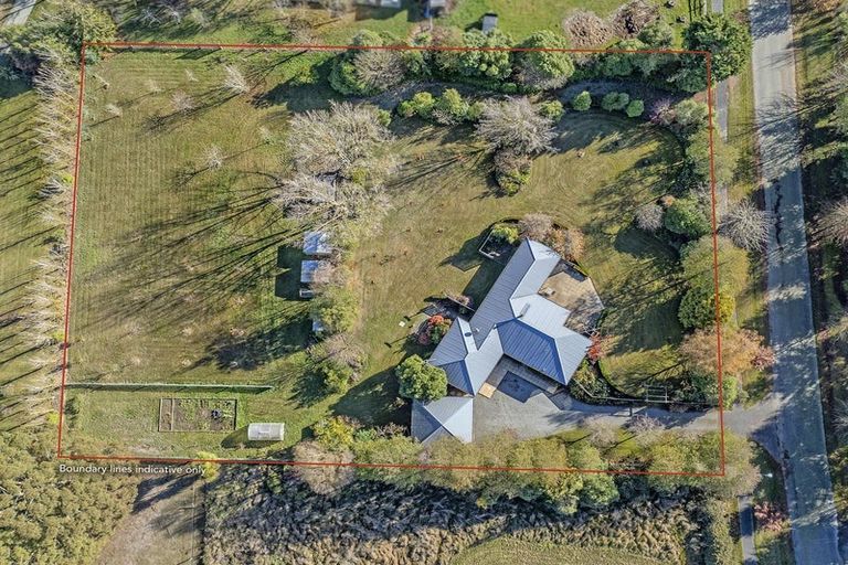 Photo of property in 12 Dawn Place, Kirwee, Darfield, 7571