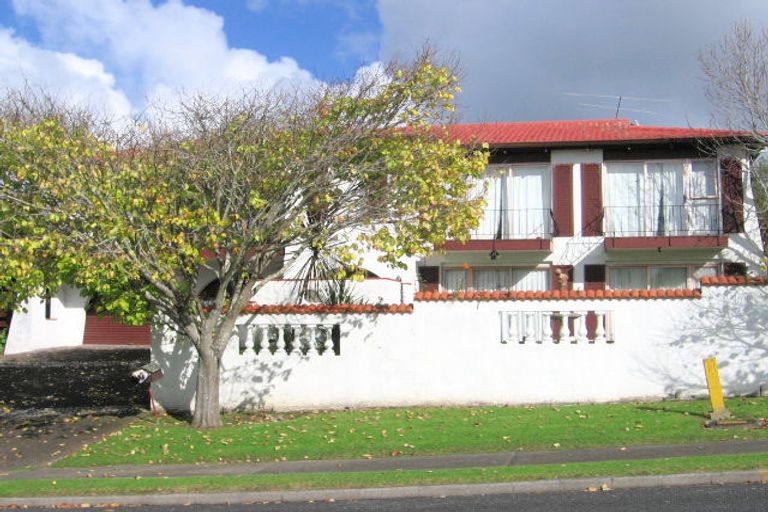 Photo of property in 36 Amante Crescent, Mairangi Bay, Auckland, 0630