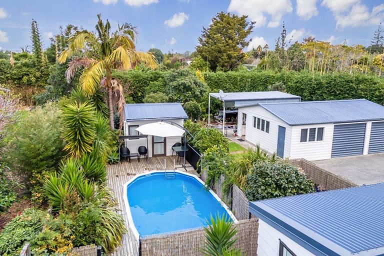 Photo of property in 7 Riverview Road, Kerikeri, 0230