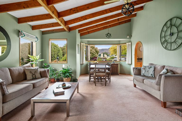 Photo of property in 12 Bruce Place, Alexandra, 9320