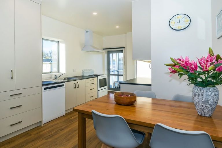 Photo of property in 76 North Street, Timaru, 7910