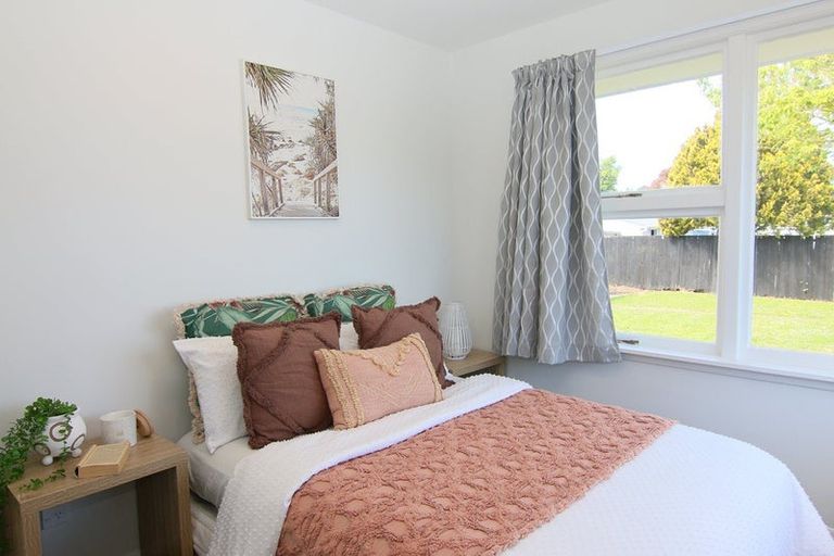 Photo of property in 16 Belmont Street, Avondale, Christchurch, 8061
