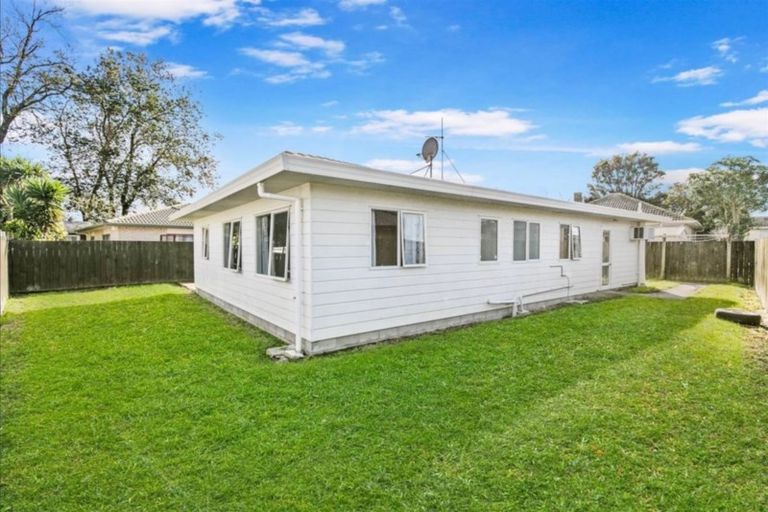 Photo of property in 17a Orion Street, Papakura, 2110