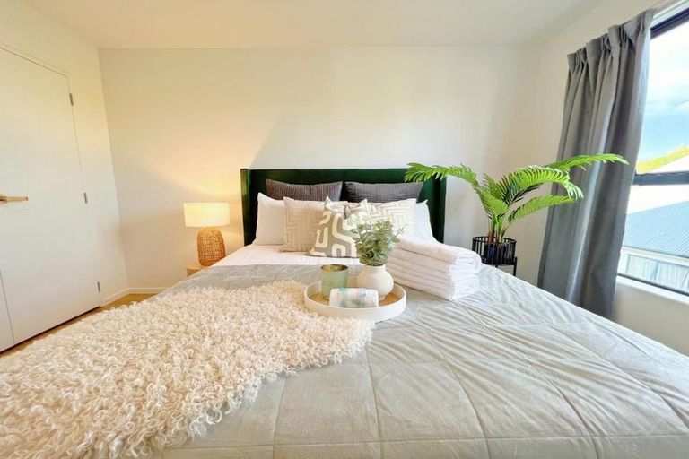 Photo of property in 321a Pakuranga Road, Pakuranga Heights, Auckland, 2010