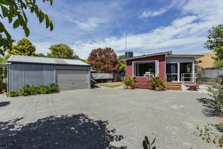 Photo of property in 3 Powis Street, Domett, 7383