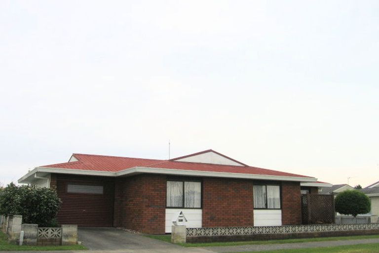 Photo of property in 22c Hinton Road, Taradale, Napier, 4112