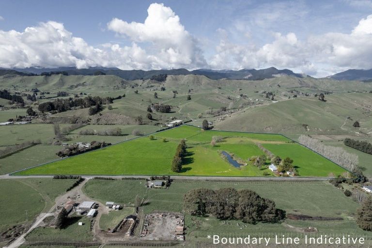 Photo of property in 233 Higgins Road, Wakefield, 7095