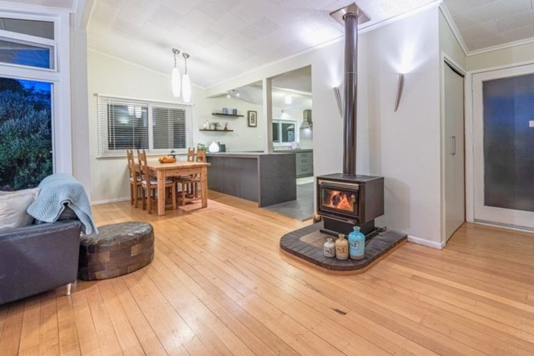 Photo of property in 2/27 Elliott Avenue, Bayview, Auckland, 0629