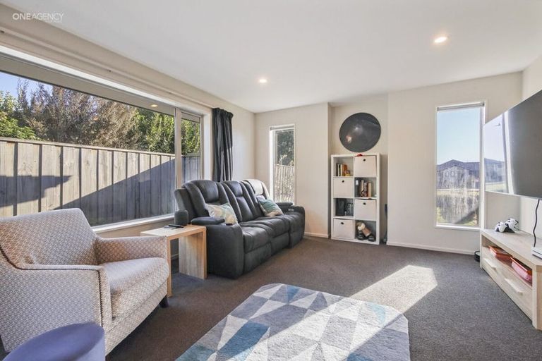 Photo of property in 15 Tutaipatu Avenue, Pegasus, 7612