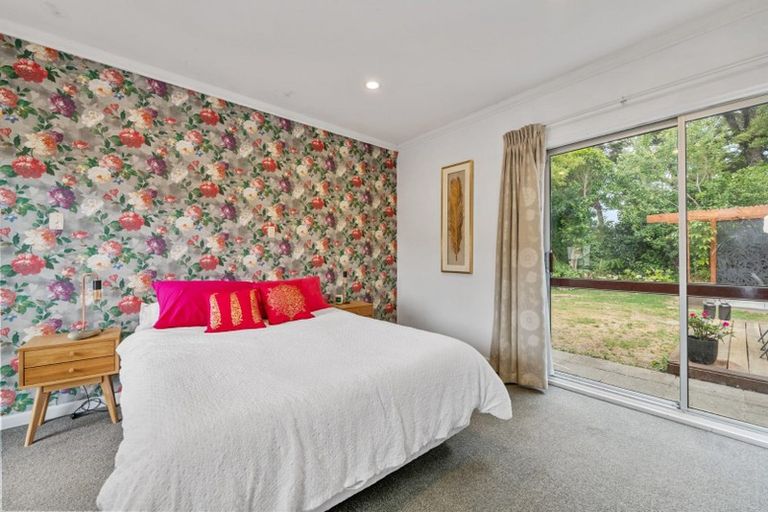 Photo of property in 62a Chatsworth Road, Silverstream, Upper Hutt, 5019