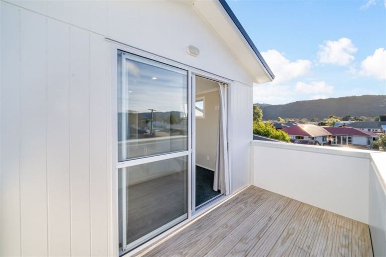 Photo of property in 16 Poulson Grove, Trentham, Upper Hutt, 5018
