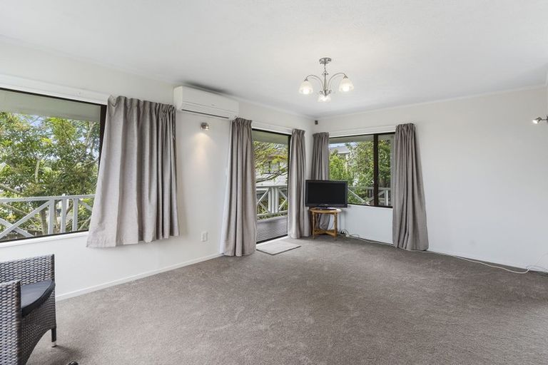 Photo of property in 23 Crail Court, Totara Heights, Auckland, 2105