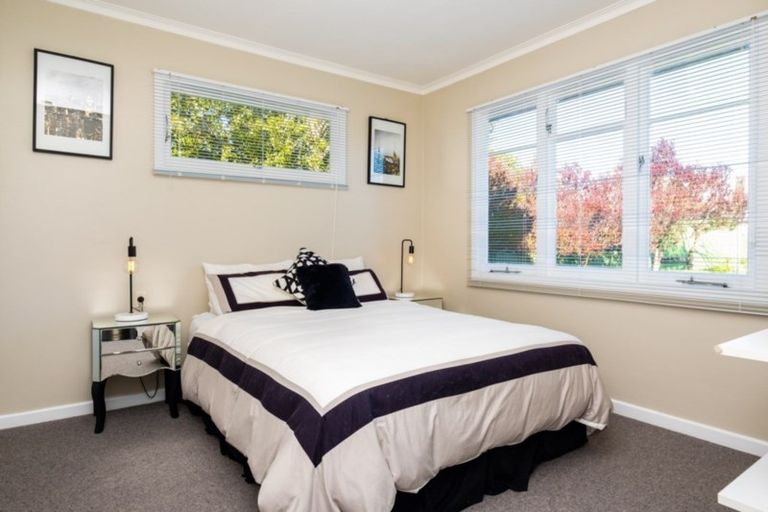 Photo of property in 407 Alexandra Street, Hastings, 4122