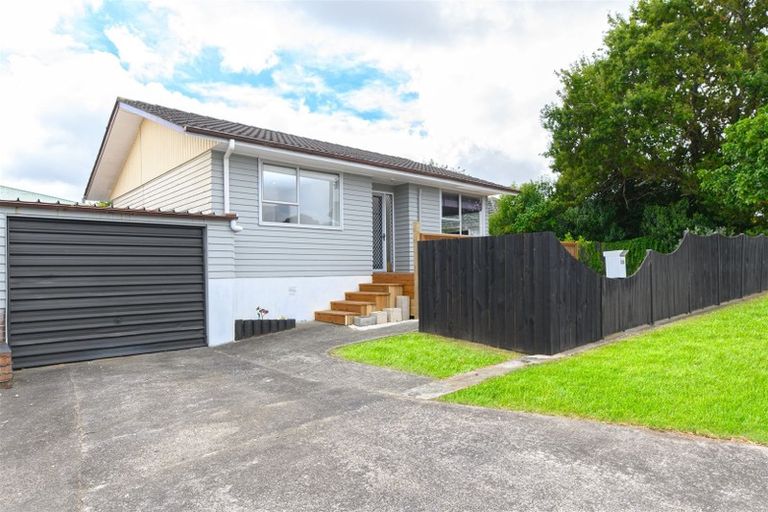 Photo of property in 1/35 Taikata Road, Te Atatu Peninsula, Auckland, 0610