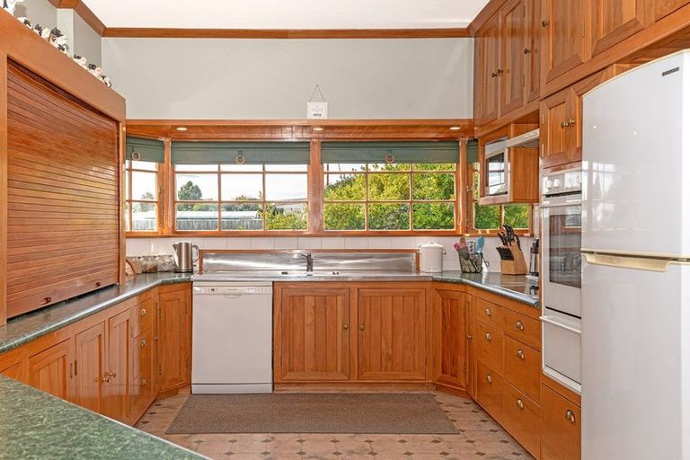 Photo of property in 575 Aberdeen Road, Te Hapara, Gisborne, 4010