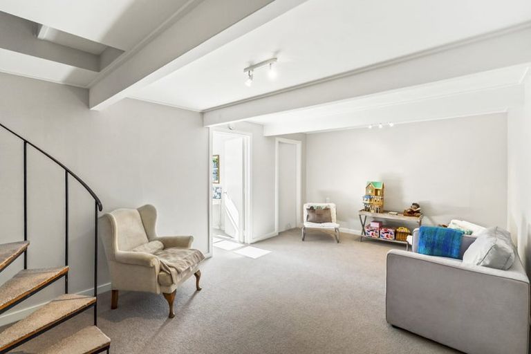 Photo of property in 7 High Street, Devonport, Auckland, 0624