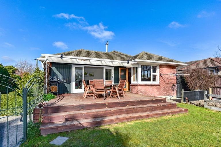 Photo of property in 90 Kendal Avenue, Burnside, Christchurch, 8053