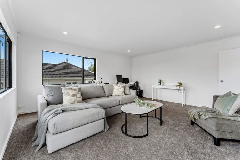 Photo of property in 9a Brightside Road, Stanmore Bay, Whangaparaoa, 0932